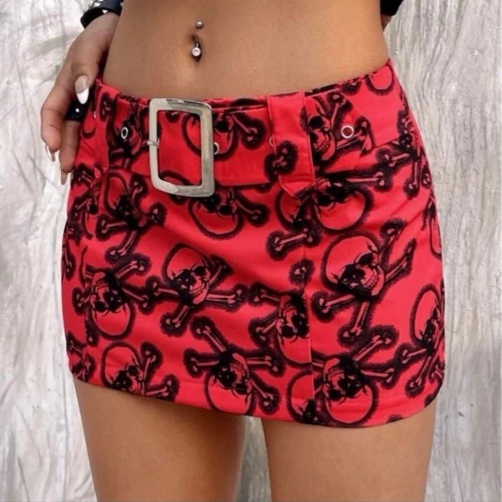 SHEIN Red Skull Print Mini Skirt